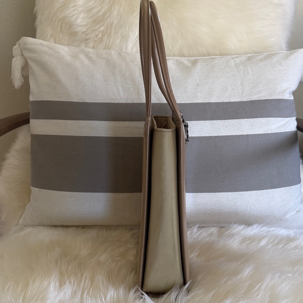 CHRISTIAN DIOR- Authentic 🍀EUC! LADY DIOR!! Beige Top Handle Bag - Picture 7 of 15
